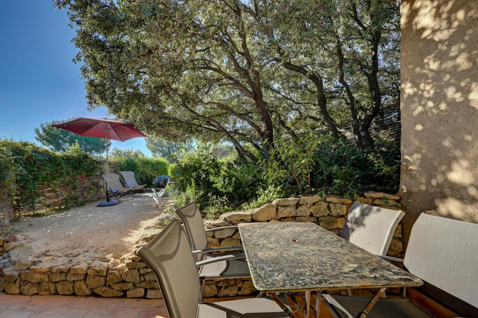 Vakantiepark Les Garrigues De La Vallee Des Baux Paradou